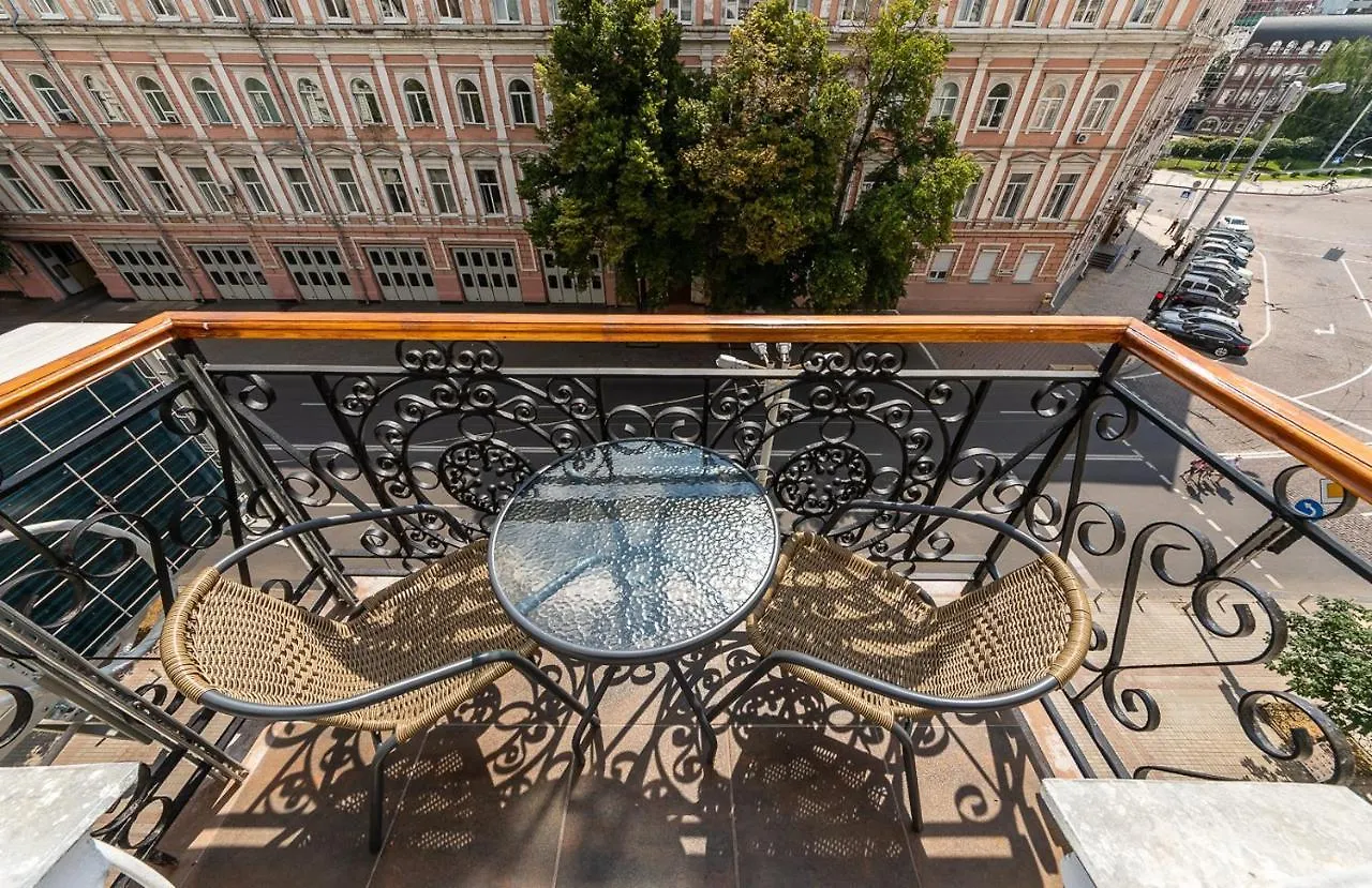 Apartament View On Sofievskaya Square Kijów